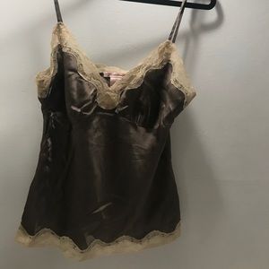 Gold Hawk lace trimmed camisole top size Medium